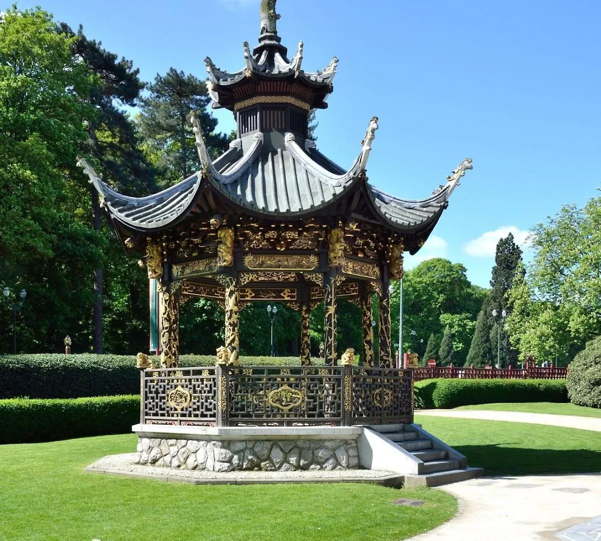 Chinese Pavilion Park - Magnificent Apartment Brussels Belgium